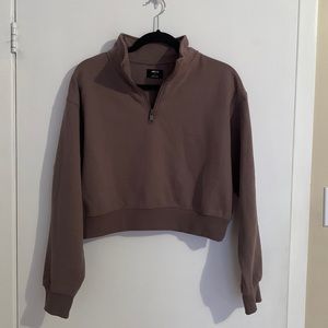 [L]👚 ARDENE cropped sweatshirt